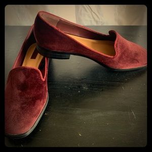 Forever 21 burgundy loafers